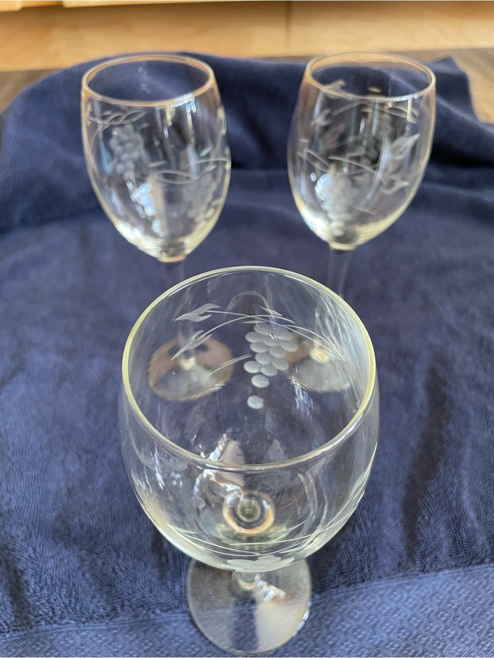 Vintage Etched 8” Wine Glass With Grapes And Wine Set Of 3